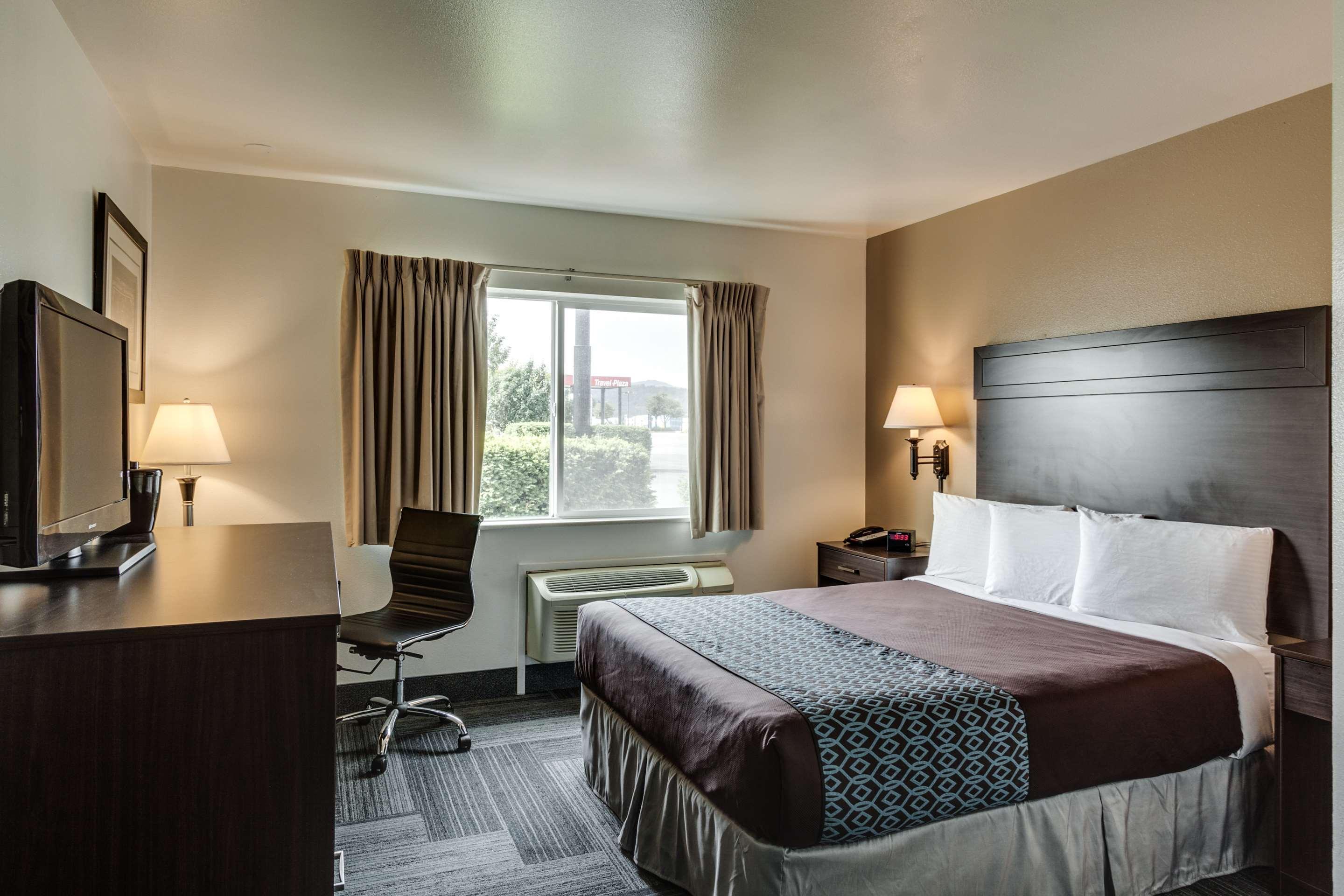 Spark By Hilton Bensalem Philadelphia Exterior photo