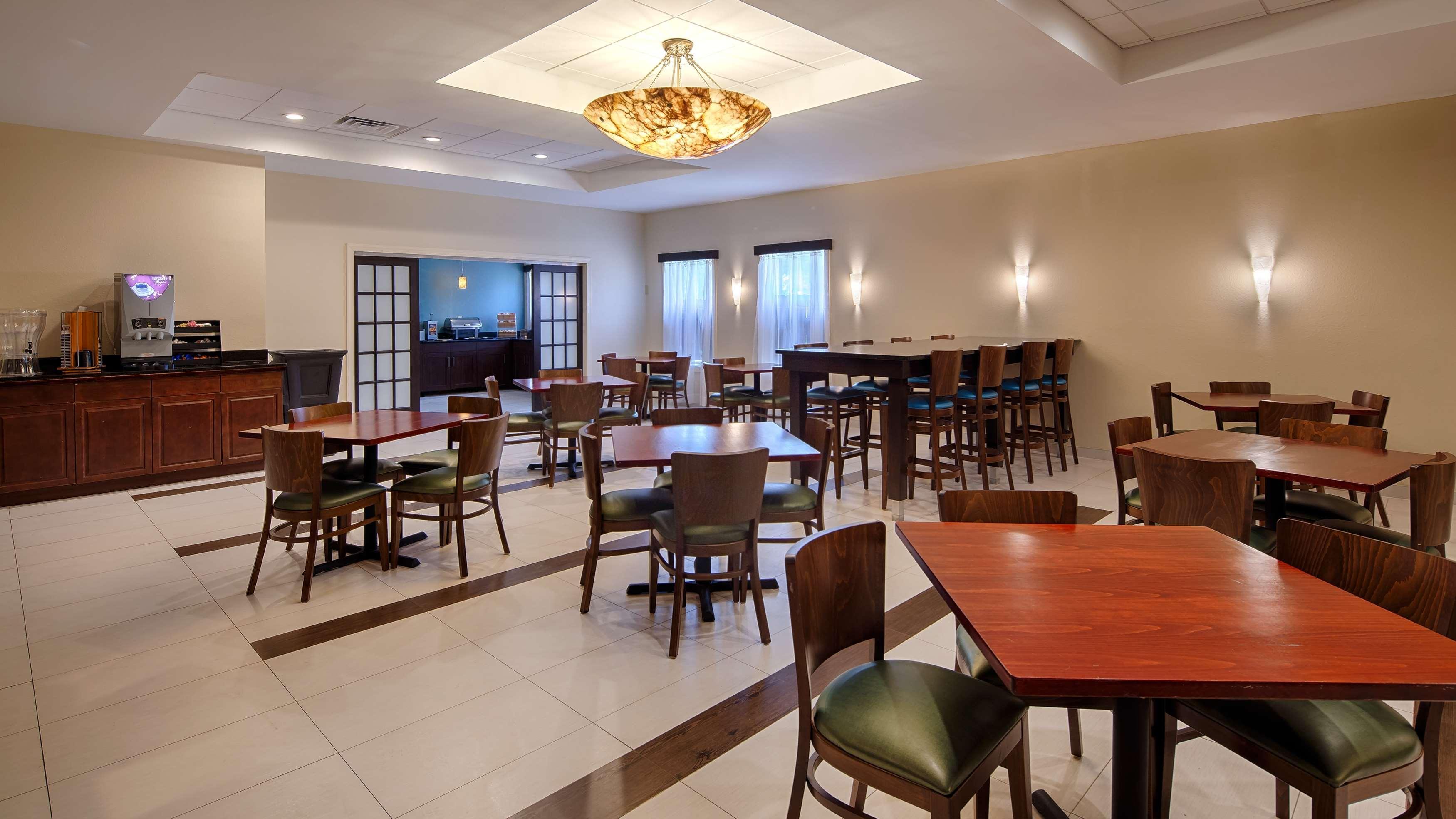 Spark By Hilton Bensalem Philadelphia Exterior photo