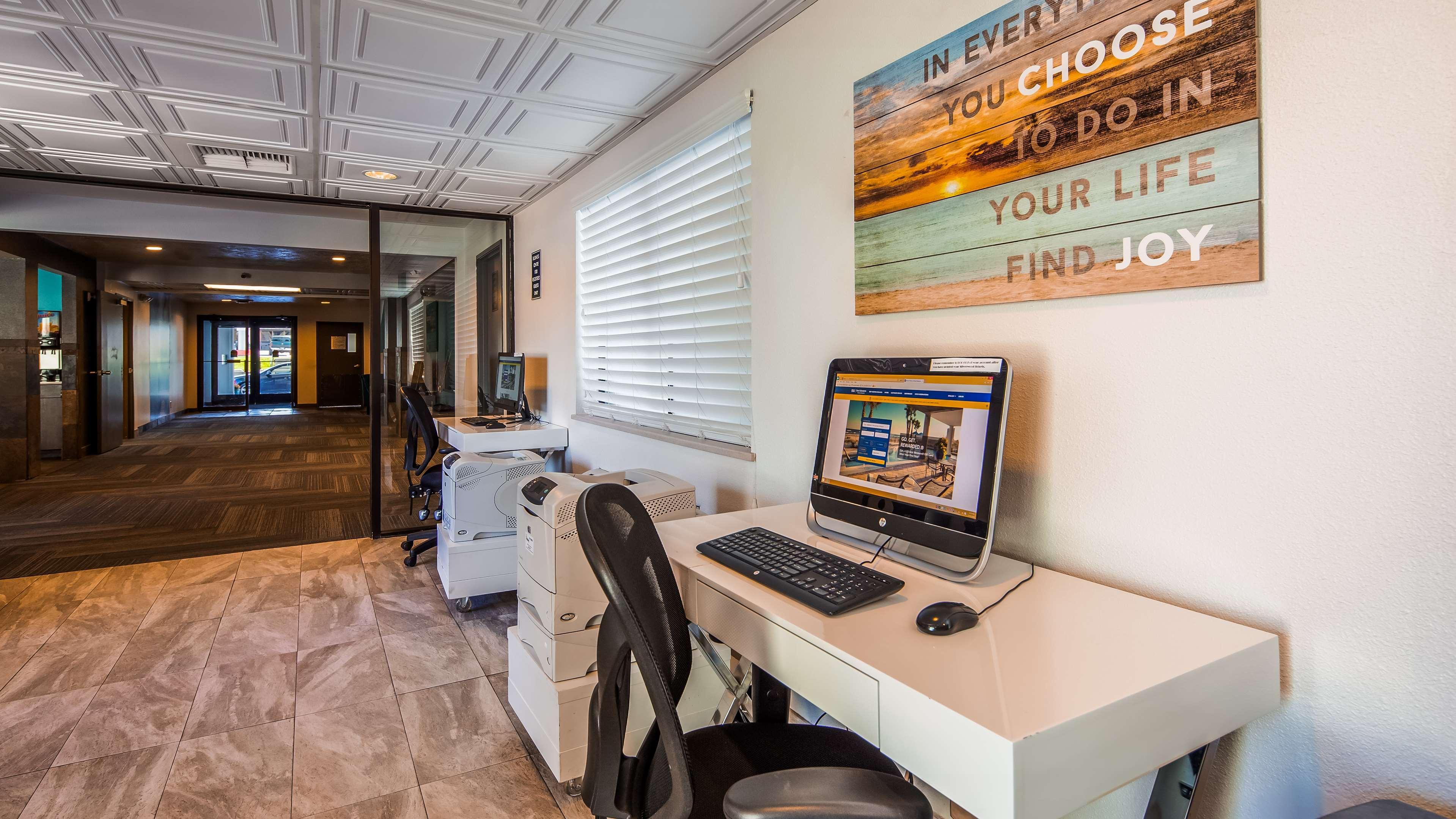 Spark By Hilton Bensalem Philadelphia Exterior photo