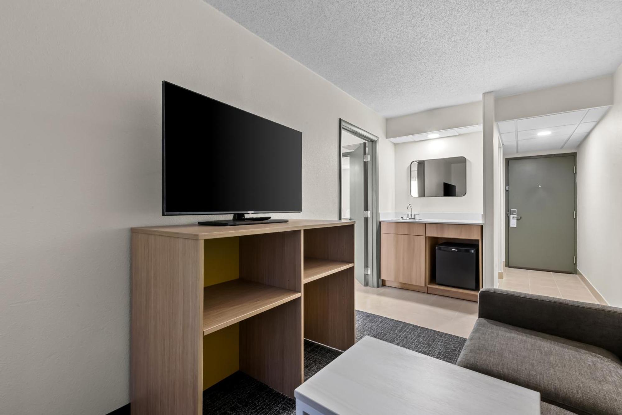 Spark By Hilton Bensalem Philadelphia Exterior photo