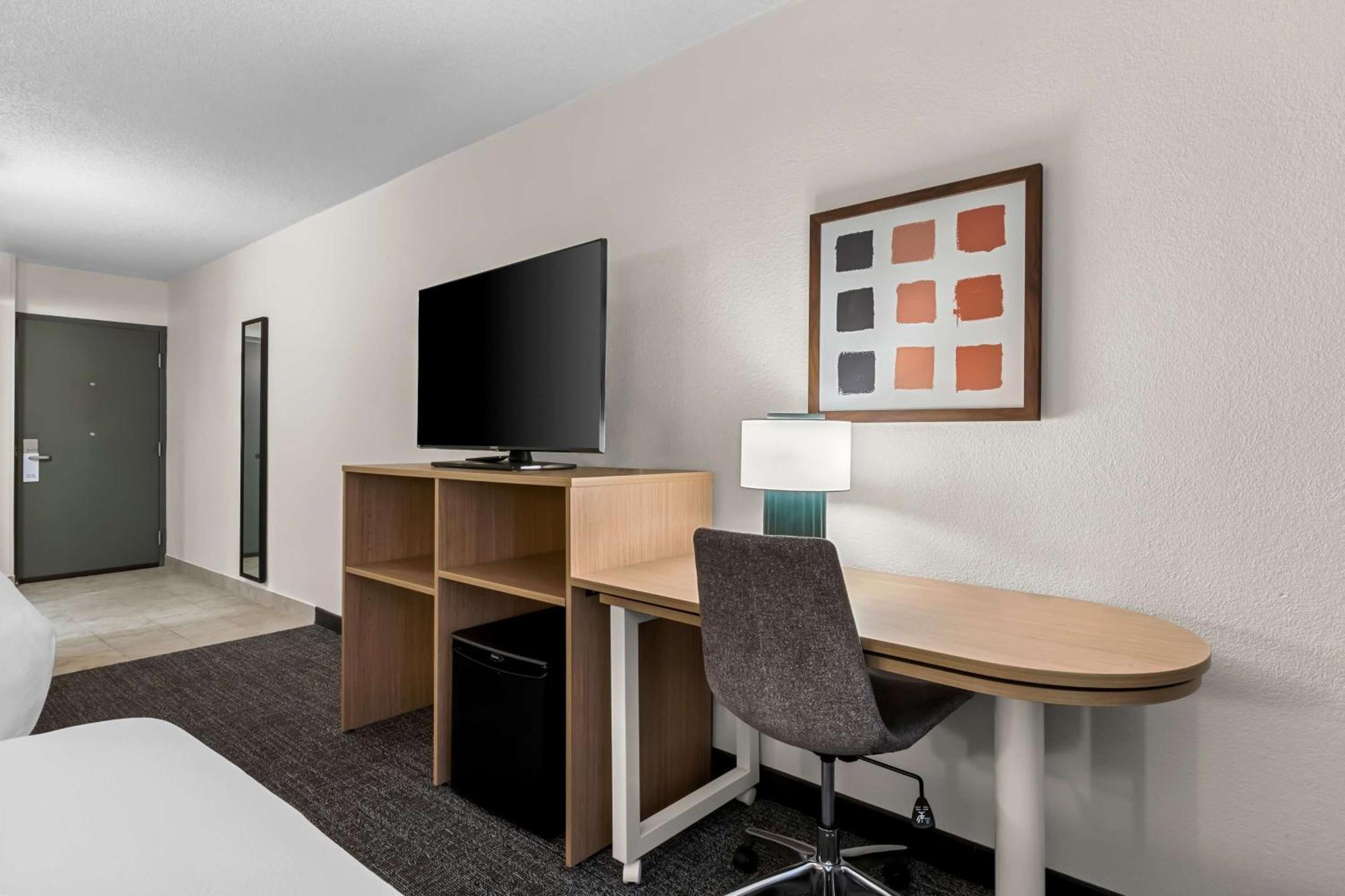 Spark By Hilton Bensalem Philadelphia Exterior photo
